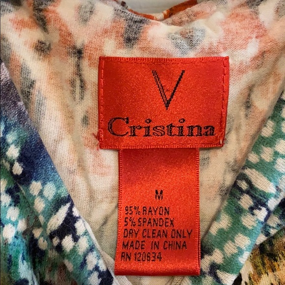 Multi-colored dress - Picture 2 of 2